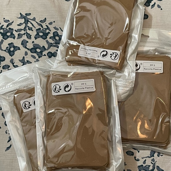 5/$10 NWT 8pc Wig Cap Set - Picture 6 of 7